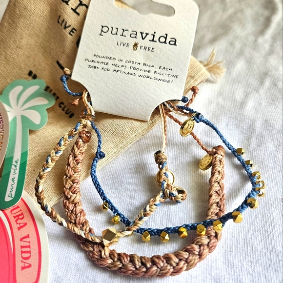 Pura Vida Jewelry - NEW PURA VIDA Bracelet Set. Club Exclusive.   Oatmeal w/blue and gold accents